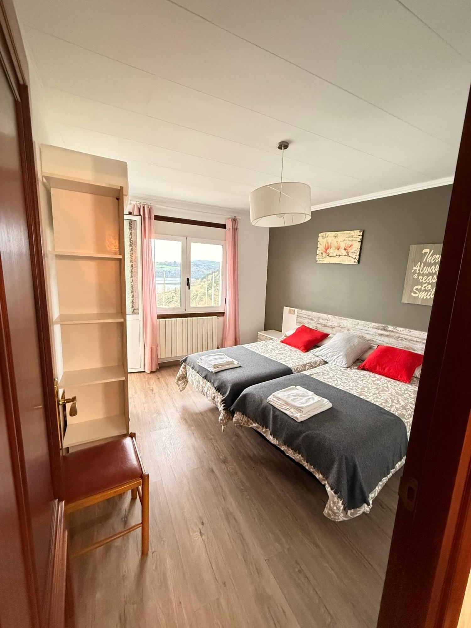 Apartamentos Portolux Portomarin Zewnętrze zdjęcie