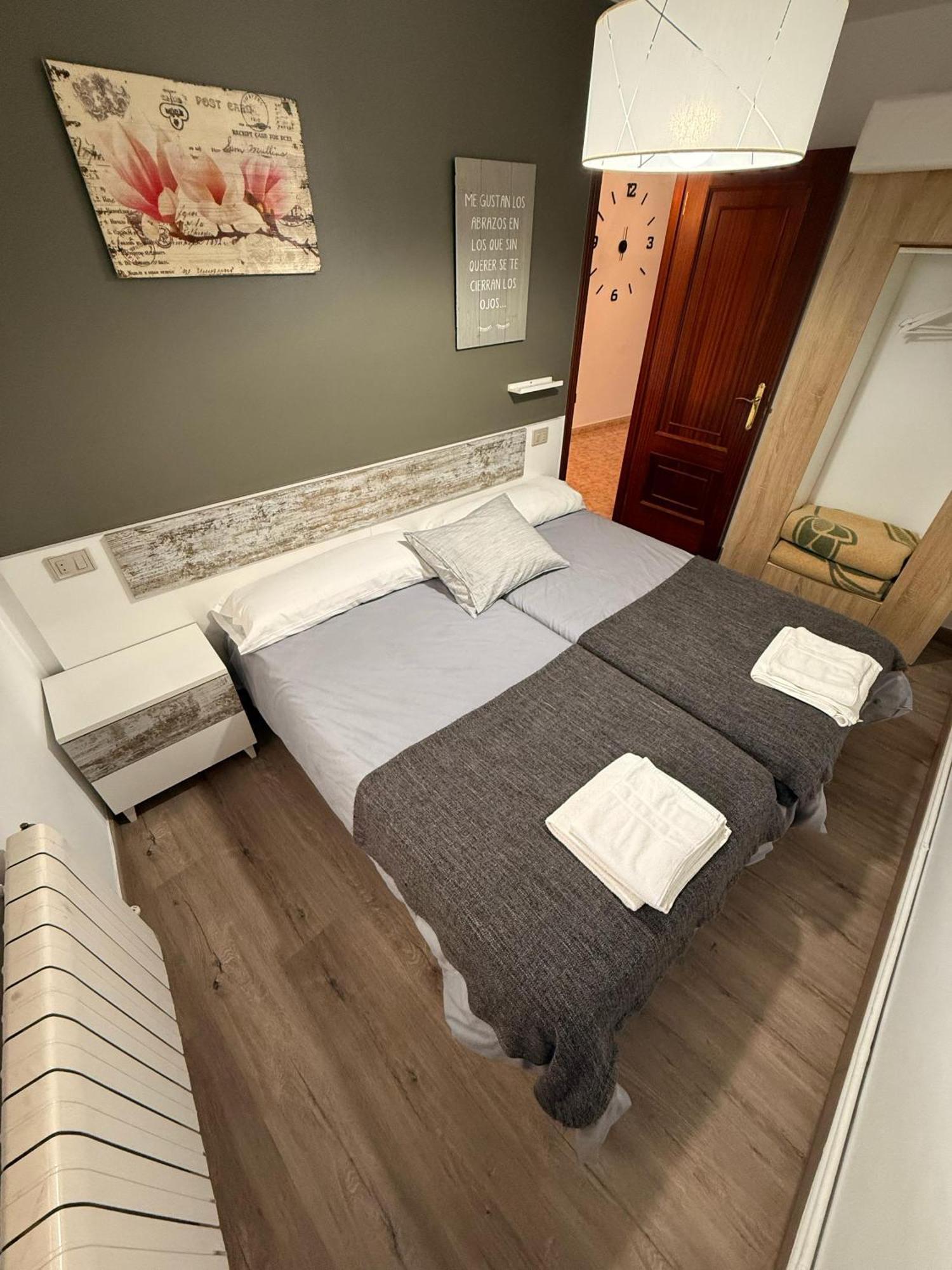 Apartamentos Portolux Portomarin Zewnętrze zdjęcie